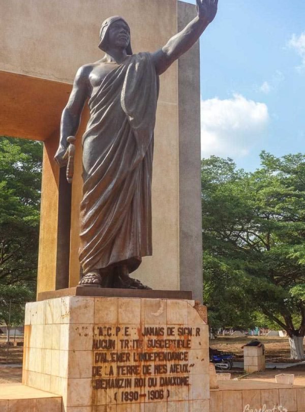 Statue Behanzin
